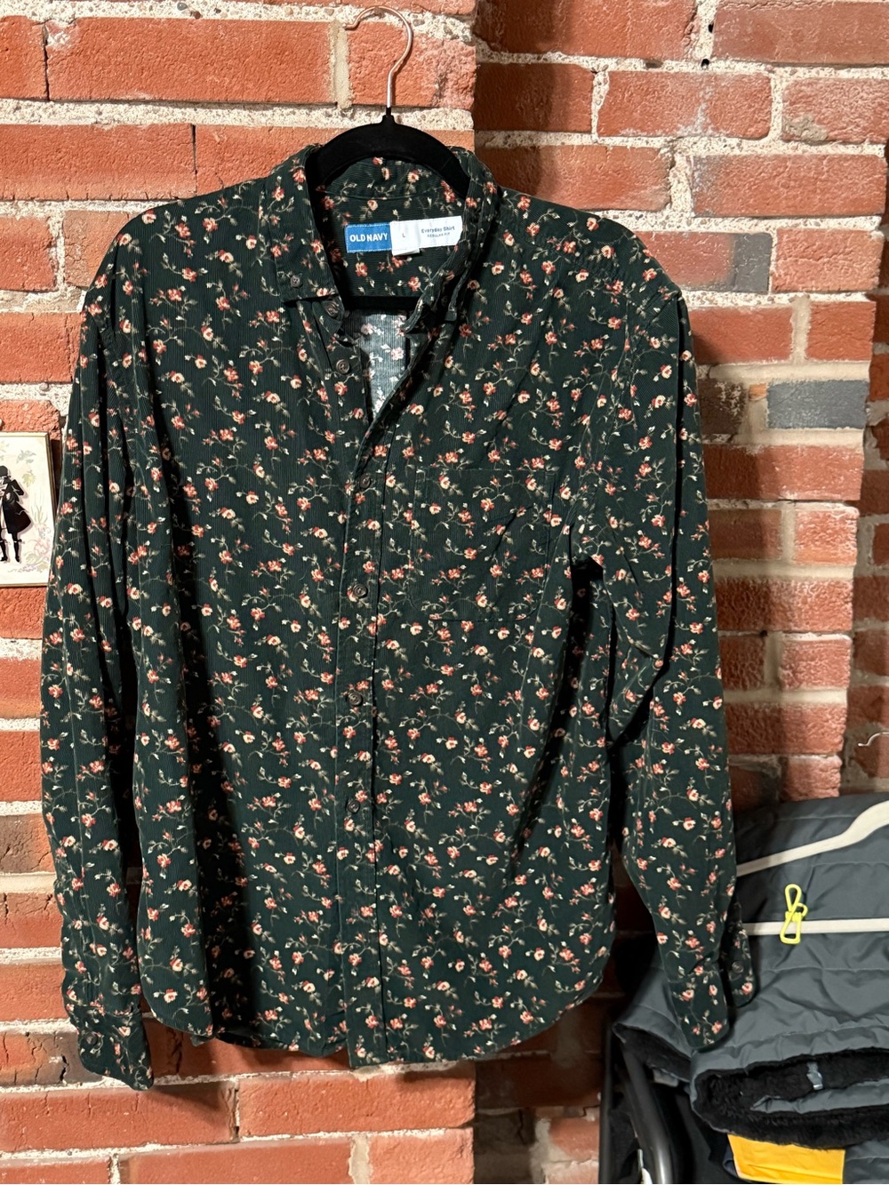 Old Navy Dark Green Floral Button-Up Shirt
